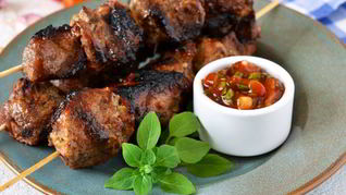 Шашлык из свиной вырезки в соевом соусе