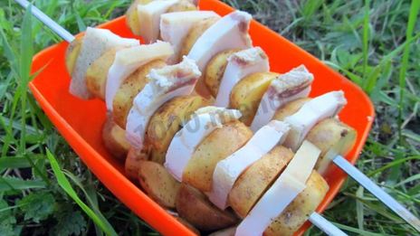 шашлык с салом и картошкой