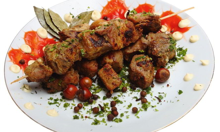 Рецепт шашлык свиной в кефире со сладким перцем и луком