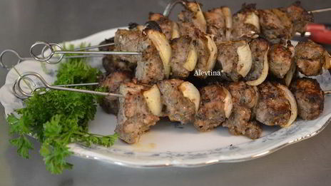 свиной шашлык на вине