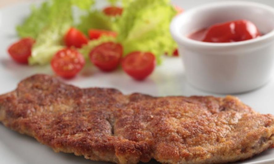 Рецепт панированный шницель с овощами