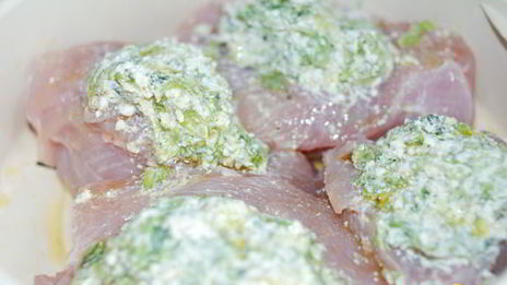 шницель из индейки с зеленью