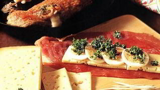 Шницель из свинины на сковороде по-датски