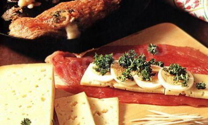 Рецепт шницель из свинины на сковороде по-датски