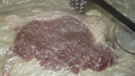 свиной шницель по-венски