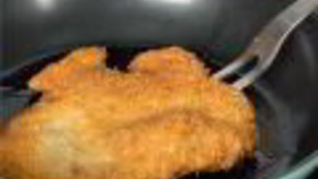 свиной шницель с яблочным соусом