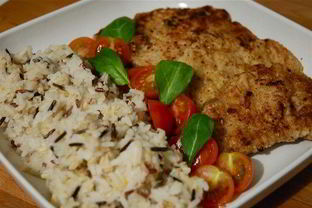 Свиной шницель в отрубях