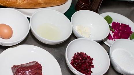 венский шницель из парной телятины в хрустящей корочке