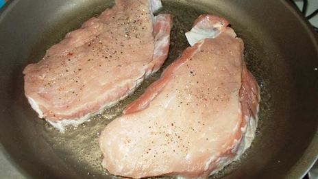 запеченный свиной шницель