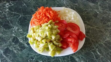 куриный стейк в духовке с овощами