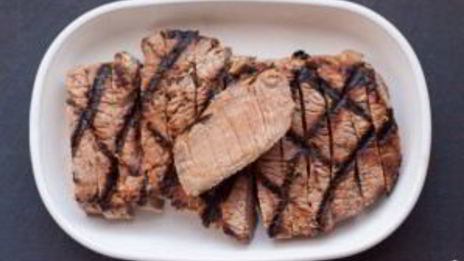 стейк из говядины на гриле