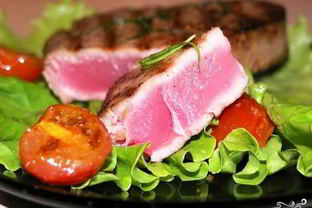 Стейк из красной рыбы