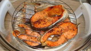 Стейк из семги в аэрогриле