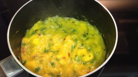 стейк из свинины под манговым соусом