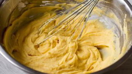 стейк из свиной вырезки со смородиновым соусом