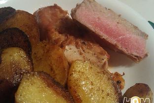 Стейк из тунца с прошутто