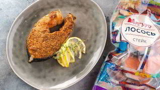 Стейк лосося в медово-имбирном маринаде