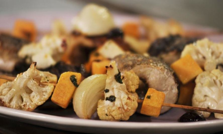 Рецепт стейки из щуки с запеченными овощами