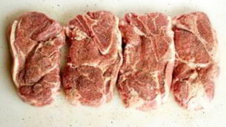 стейки из свинины