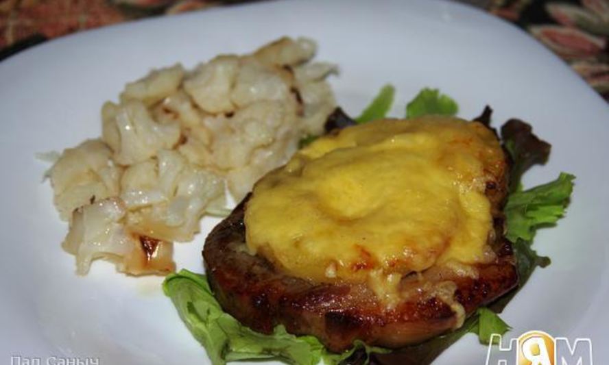 Рецепт стейки из свиной шеи по-французски