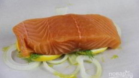 стейки семги в пергаменте