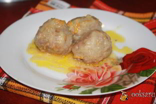 Говяжьи тефтели с жареным луком