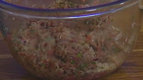 мясные тефтельки с рисом и зеленью