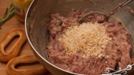 паста с тефтелями