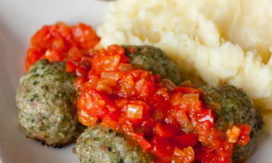 Рецепт шпинатные тефтели с перечным соусом