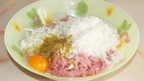 тефтели из индейки с рисом