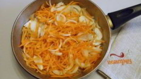 тефтели под сметанным соусом