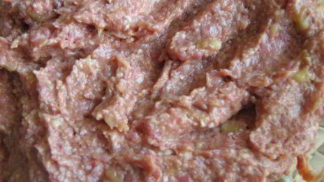 тефтели с бананами, кешью и карри с манговым соусом