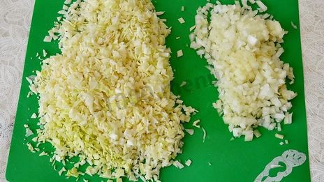 тефтели с капустой и рисом