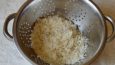 тефтели с капустой и рисом