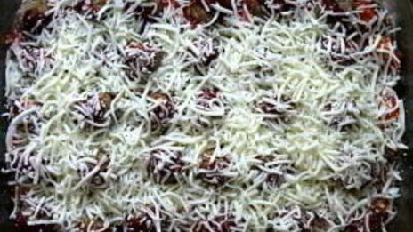 тефтели с картошкой в духовке