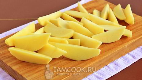 тефтели с картошкой в соусе в духовке