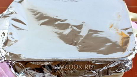 тефтели с картошкой в соусе в духовке