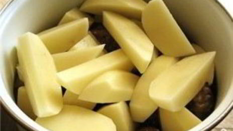 тефтели с картошкой