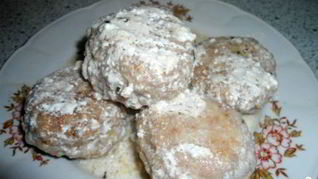 Тефтели со сметанной подливкой