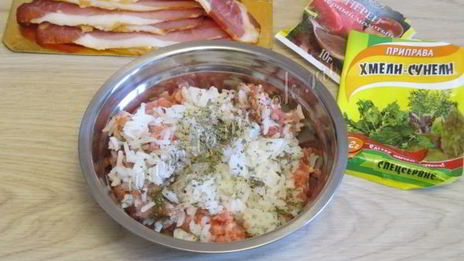 тефтели в духовке в беконе