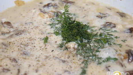 тефтели в грибном соусе с сыром