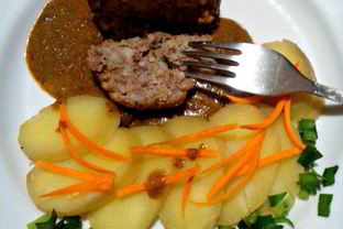 Тефтели в грибном соусе