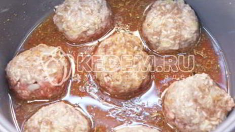 тефтели в мультиварке с протертыми помидорами