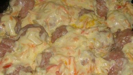 тефтели в сметанном соусе