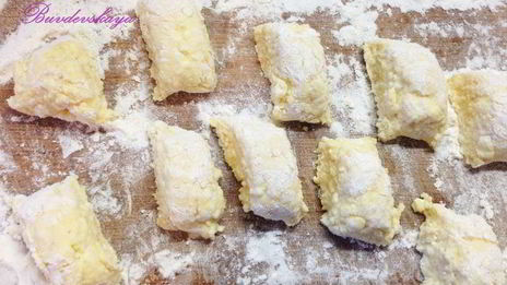 ленивые вареники с шафраном и лимонной цедрой