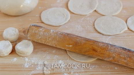 вареники на воде со свежей малиной