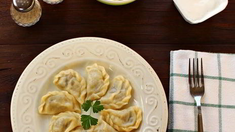 вареники с картошкой и лесными грибами