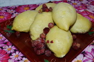 Вареники с лесными ягодами