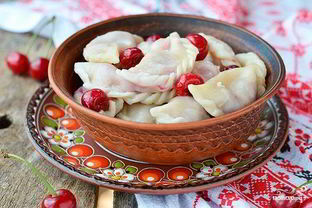 Вареники с вишнями из заварного теста