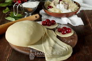 Заварное тесто для вареников с вишней